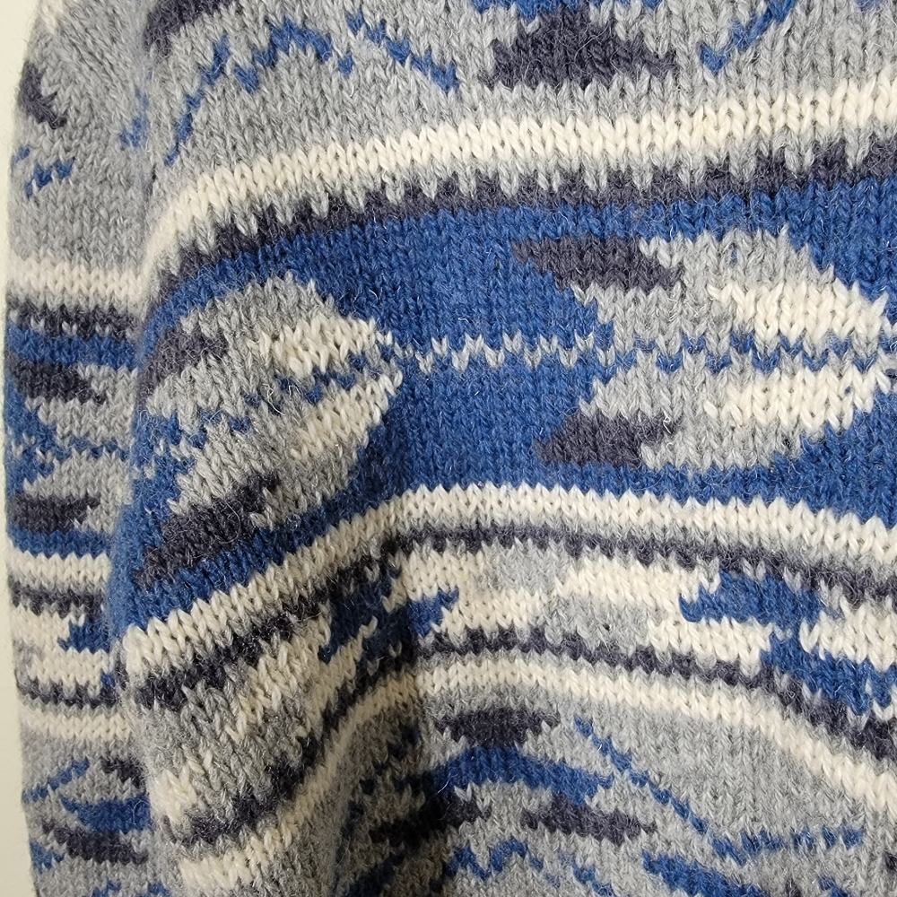 Vintage Woolrich patterned sweater blue grey 100% wool men's small - Picture 3 of 5
